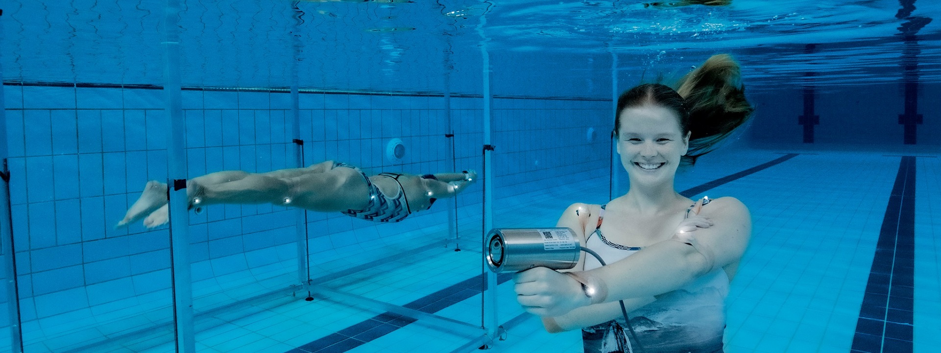 Bond University swimming water australia global 1921